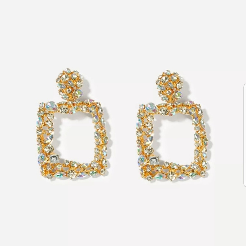 Crystal drop dangle earrings